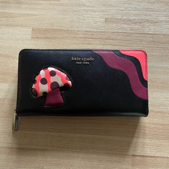 kate spade mushroom wallet